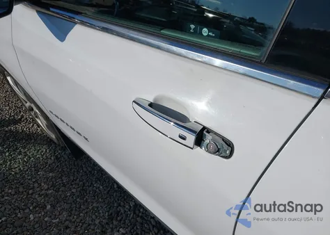 2018 Chevrolet Equinox Premier from USA, damaged, VIN 2GNAXNEX1J6219536